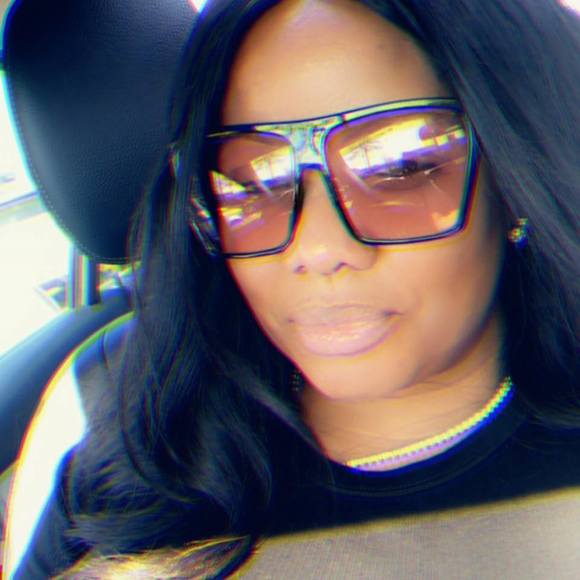 Profile Picture of Adyna Pressley (@mrs_t2) on Poshmark