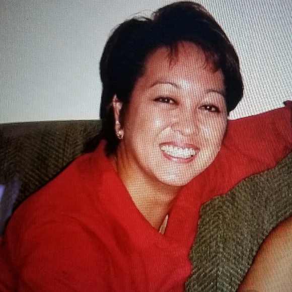 Profile Picture of Arlene Vierra (@kuuanelaliilii) on Poshmark