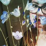 Profile Picture of Beverly (@beverlymichele) on Instagram