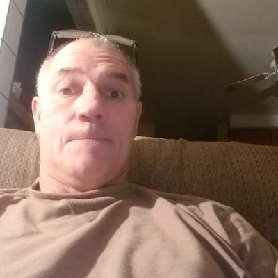 Profile Picture of Paul Krause (@SandiMo75392122) on Twitter