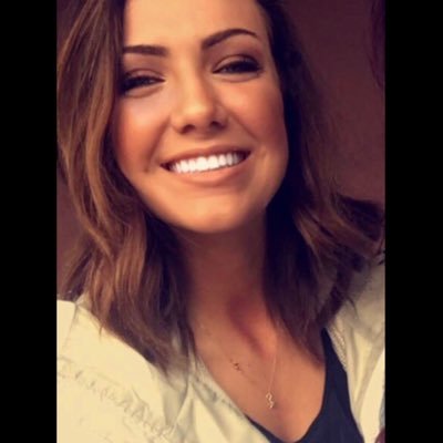 Profile Photo of Elizabeth Brunson☀ (@Elizabethhh17) on Twitter