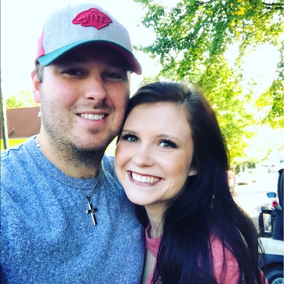 Profile Picture of Brooklyn Wilander (@brooklynwil) on Poshmark