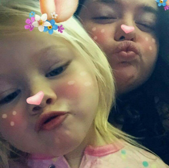 Profile Picture of Christy Shipman (@momakanana49) on Poshmark