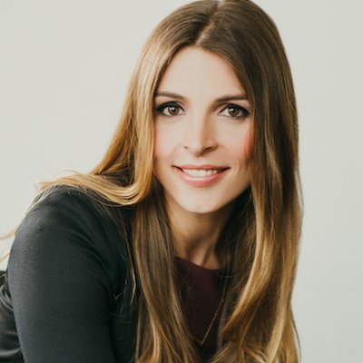 Profile Picture of Julia Black (@JuliaWBlack) on Twitter