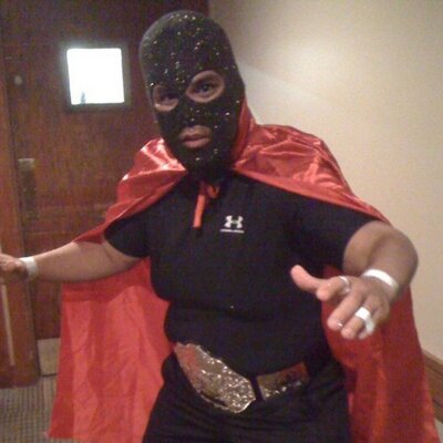 Profile Picture of Mike Mireles (@mirelesmike) on Twitter