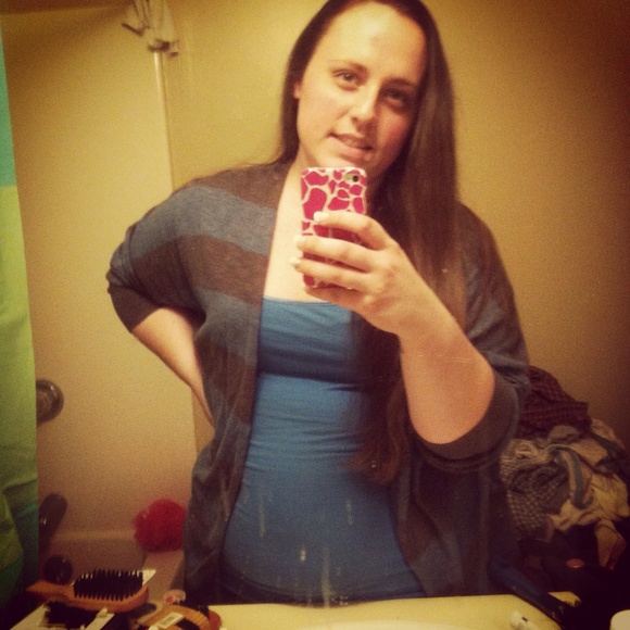 Profile Picture of Cristy Shearouse (@cshearouse13) on Poshmark