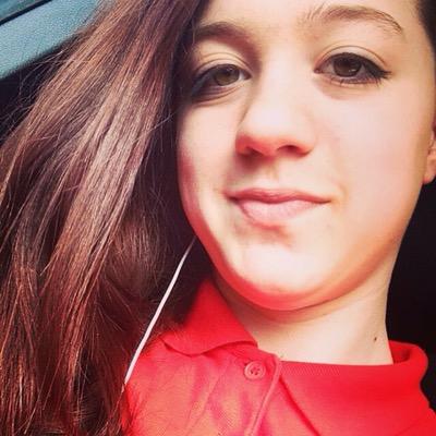 Profile Picture of Charlotte Saunders (@LindseyEllen12) on Twitter