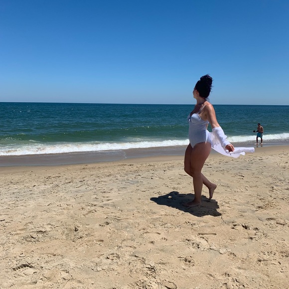 Kristen Pericone - Poshmark Profile Picture of Kristen Pericone (@kperi10) on Poshmark