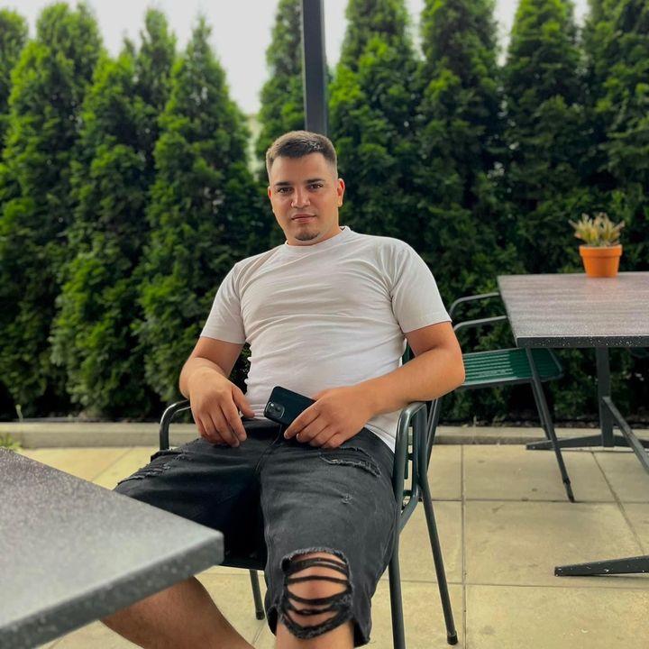 Profile Picture of paulmadalin07 (@paulmadalin07) on Tiktok