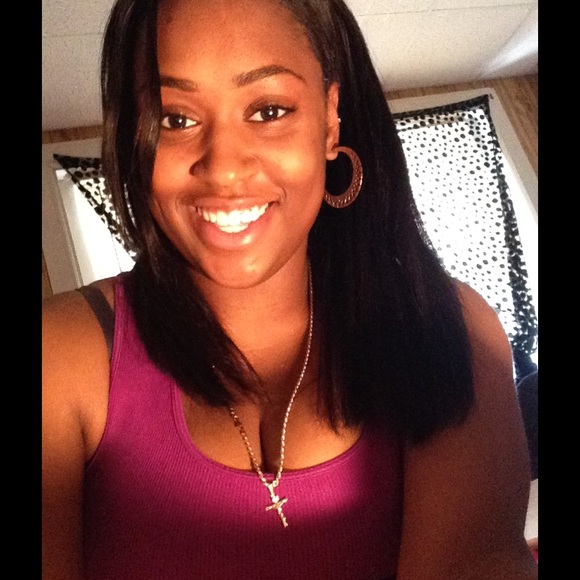 Profile Picture of Kayla Mcknight (@kmarie178) on Poshmark