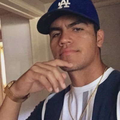 Profile Picture of Ernie Rivera (@its_ernie_silly) on Twitter