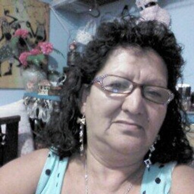 Profile Picture of Morena Calderon (@morena37439081) on Twitter