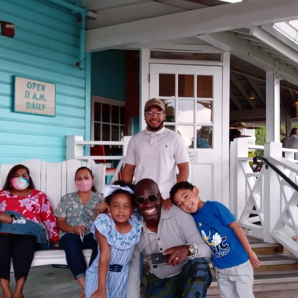 Profile Picture of Joseph Valentine (@josephvalentine) on Poshmark