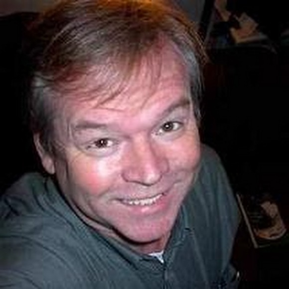 Profile Picture of Tom Horton (@dansinbear) on Poshmark