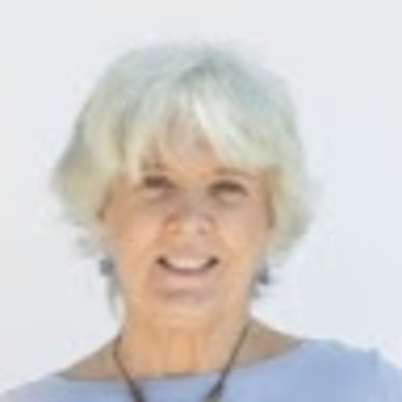 Profile Picture of Susan m Englesby (@senglesby) on Poshmark