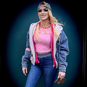 Profile Picture of Danielle Peart (@daniellepeartmusic) on Youtube