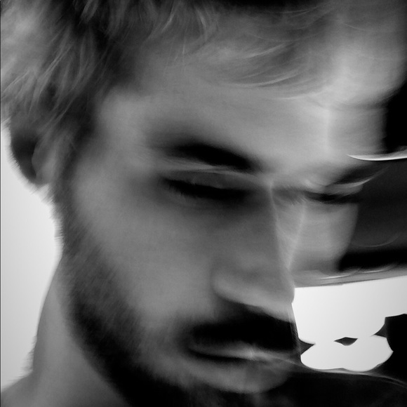 Profile Picture of Cody Foxe (@ziahphux) on Poshmark