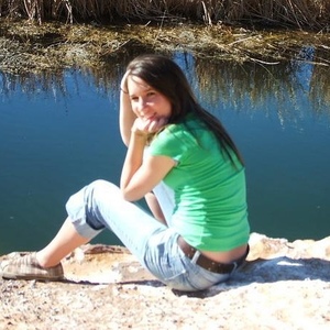 Profile Picture of Katelyn Compton (@kdcpink) on Myspace