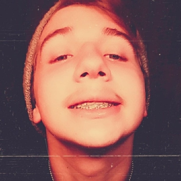 Profile Picture of Jesse Greer (@jessejamesg04) on Poshmark