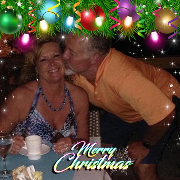 Profile Picture of Lori Lemond (@lorilemond) on Poshmark