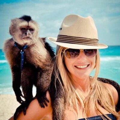 Profile Picture of Amanda Stiles (@astilesformiles) on Twitter
