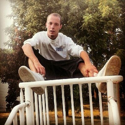 Profile Picture of Dustin Tackett (@TackettDustin) on Twitter