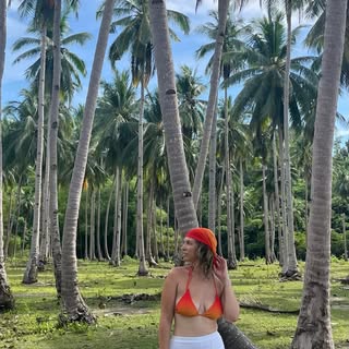 Profile Picture of s o p h i a (@sophiabrummer) on Instagram