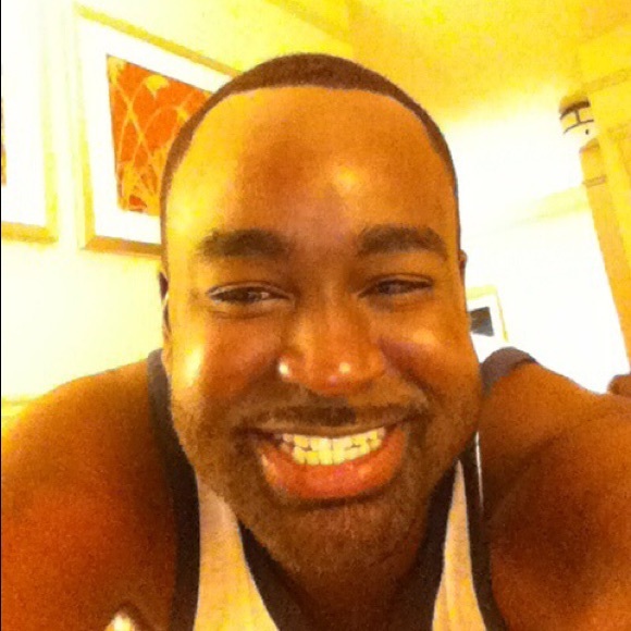 Profile Picture of Devin Holton (@richee) on Poshmark