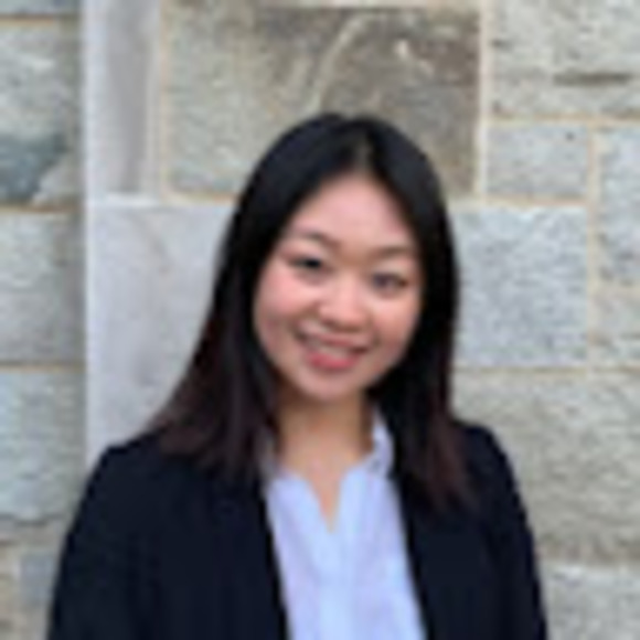 Profile Picture of Stephanie Liu (@stephanieliu532) on Poshmark