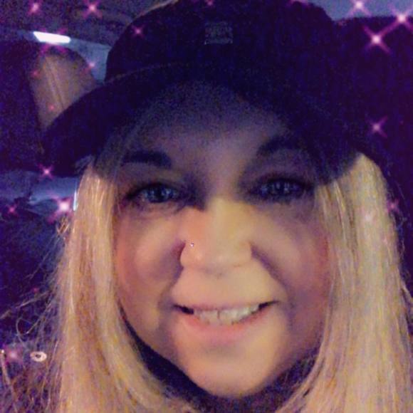 Profile Picture of Jamie Capehart (@jmccape) on Poshmark