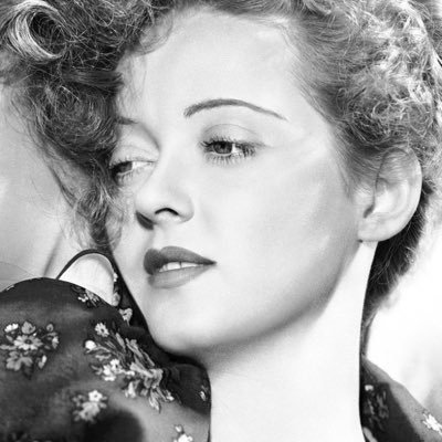 Profile Picture of Beverly Thompson (@Beverlyt24) on Twitter