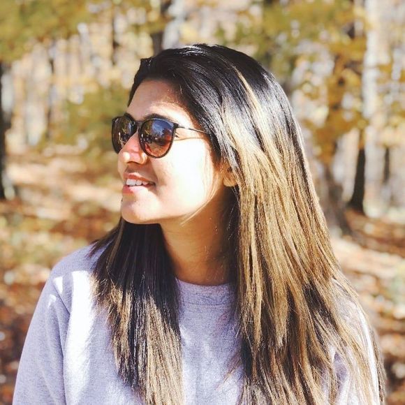 Profile Picture of Deepa Mohan (@dpamhn92) on Poshmark