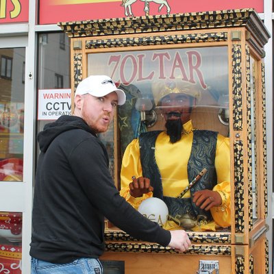 Profile Picture of Jon Howson (@Jonnyraptor77) on Twitter