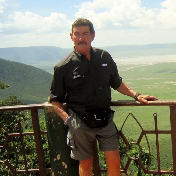 Profile Picture of Robert Cundiff (@cundiffrobert) on Poshmark