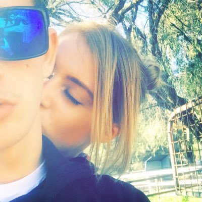 Profile Picture of Kerri-anne Magee (@kerrianne2106) on Twitter