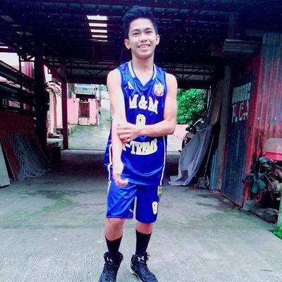 Profile Picture of Mark Minard Macale (@MinardMark) on Twitter