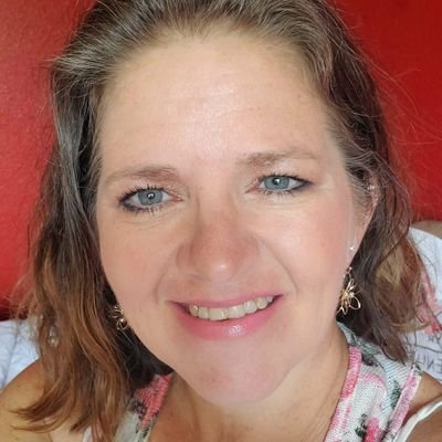 Profile Picture of Cyndi Roberts (@CyndiRo67257399) on Twitter