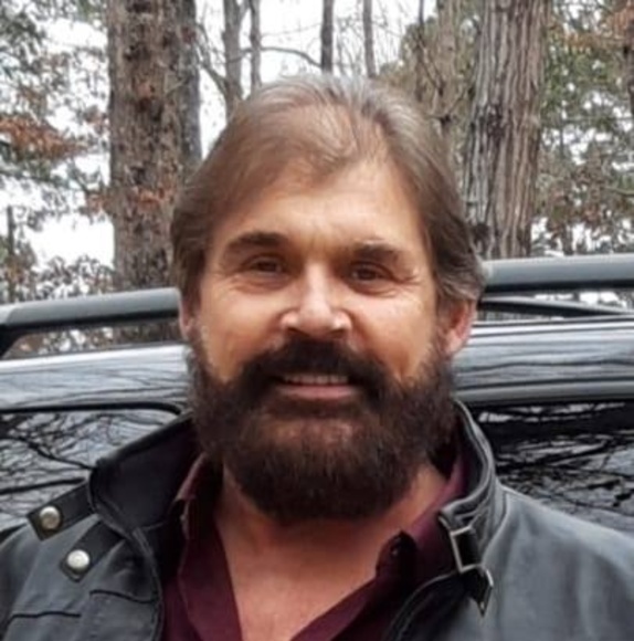 Profile Picture of Mike Burks (@mikeburks) on Poshmark