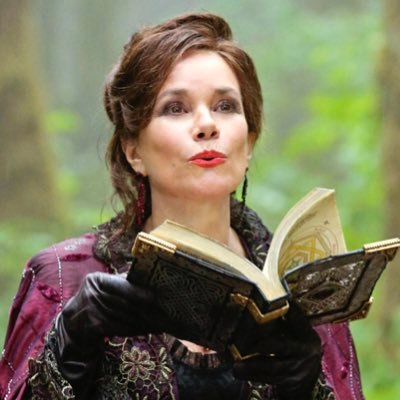 Profile Picture of Barbara Hershey Fanbook #Enchanted2020 (@BarbaraFanbook) on Twitter