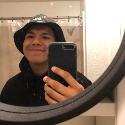 Profile Picture of Gilberttt (@gilbertcampos17) on Twitter
