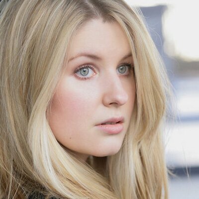 Profile Picture of Cassandra Steele (@21Ksandra) on Twitter