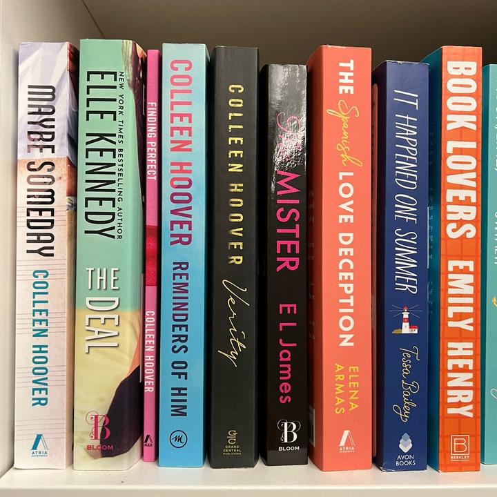 Profile Picture of marilynnreads (@marilynnreads) on Tiktok