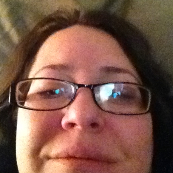 Profile Picture of Jennifer Musella (@jennifermusella) on Poshmark