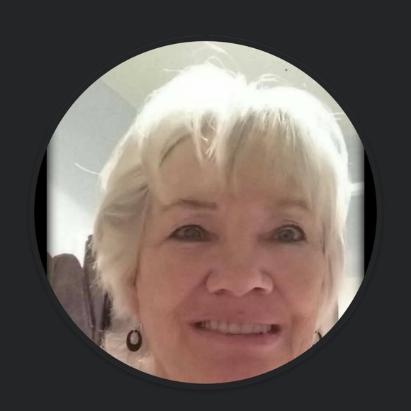 Profile Picture of Ruby Lester (@indmont2) on Poshmark