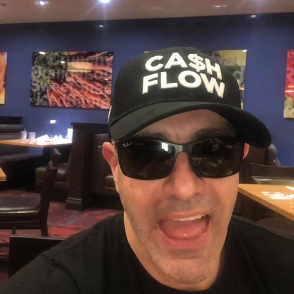 Profile Picture of Johnny Denisco (@jdenisco3) on Poshmark