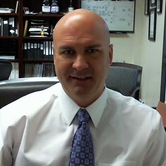 Stuart Talley - Poshmark Profile Picture of Stuart Talley (@sturulz) on Poshmark