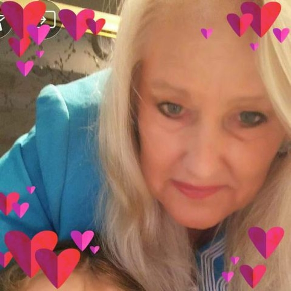 Profile Picture of Betty Cragin (@bettycragin) on Poshmark