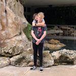 Profile Picture of Emily J. (@conversesandcoffee) on Instagram