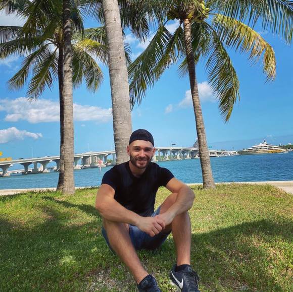 Profile Picture of Angelo Mancuso (@angm156) on Poshmark