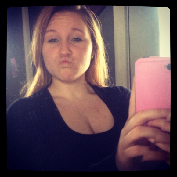 Christiana Kersten - Poshmark Profile Picture of Christiana Kersten (@christiana_k) on Poshmark